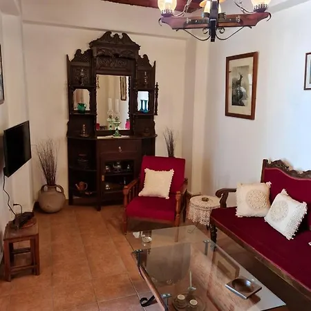 Dom wakacyjny Kassandras Place In Village