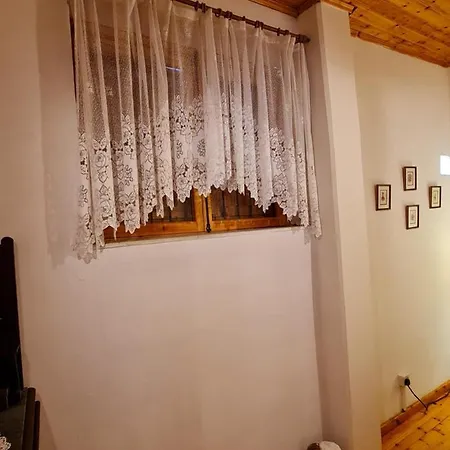 Dom wakacyjny Kassandras Place In Village *