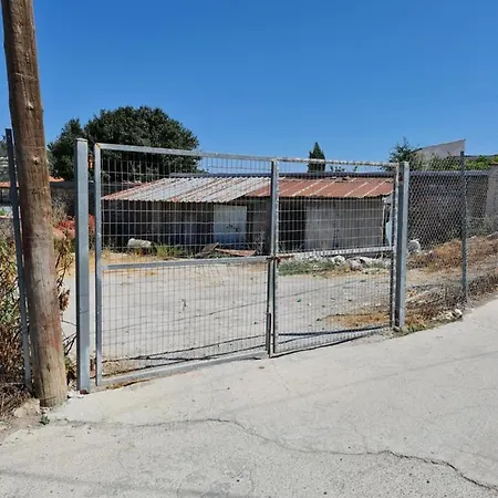 Kassandras Place In Village Omodos