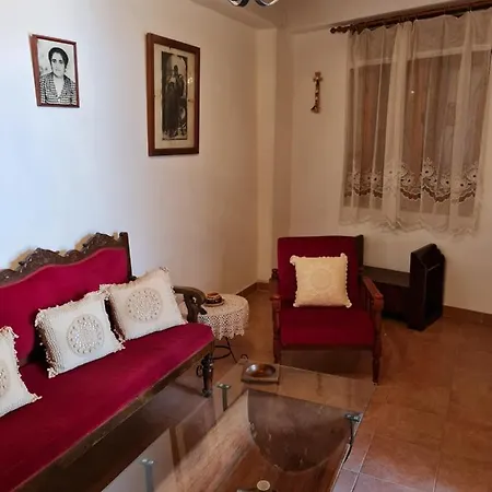 Kassandras Place In Village בית נופש *