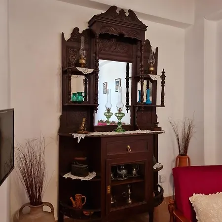 Kassandras Place In Village Omodos