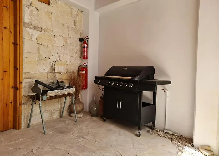 Kassandras Place In Village * Όμοδος