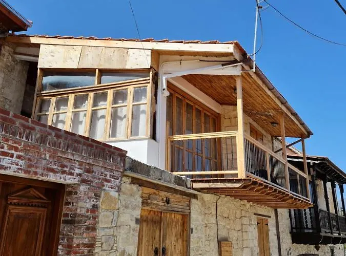 Holiday home Kassandras Place In Village *