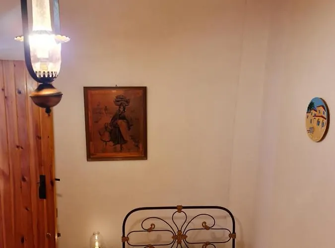 Kassandras Place In Village