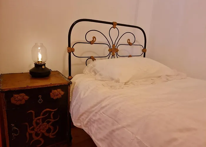 Kassandras Place In Village