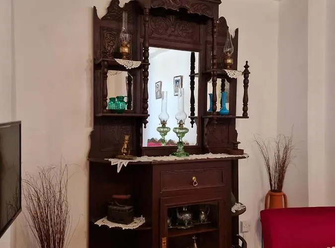 Kassandras Place In Village Omodos